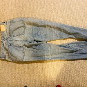 Everlane women’s 90’s curvy cheeky Blue Jeans